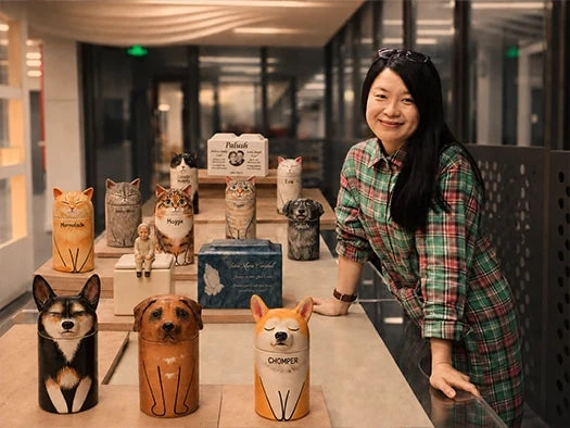 Zou Le: Handcrafted Ceramic Urns for a Lasting Tribute