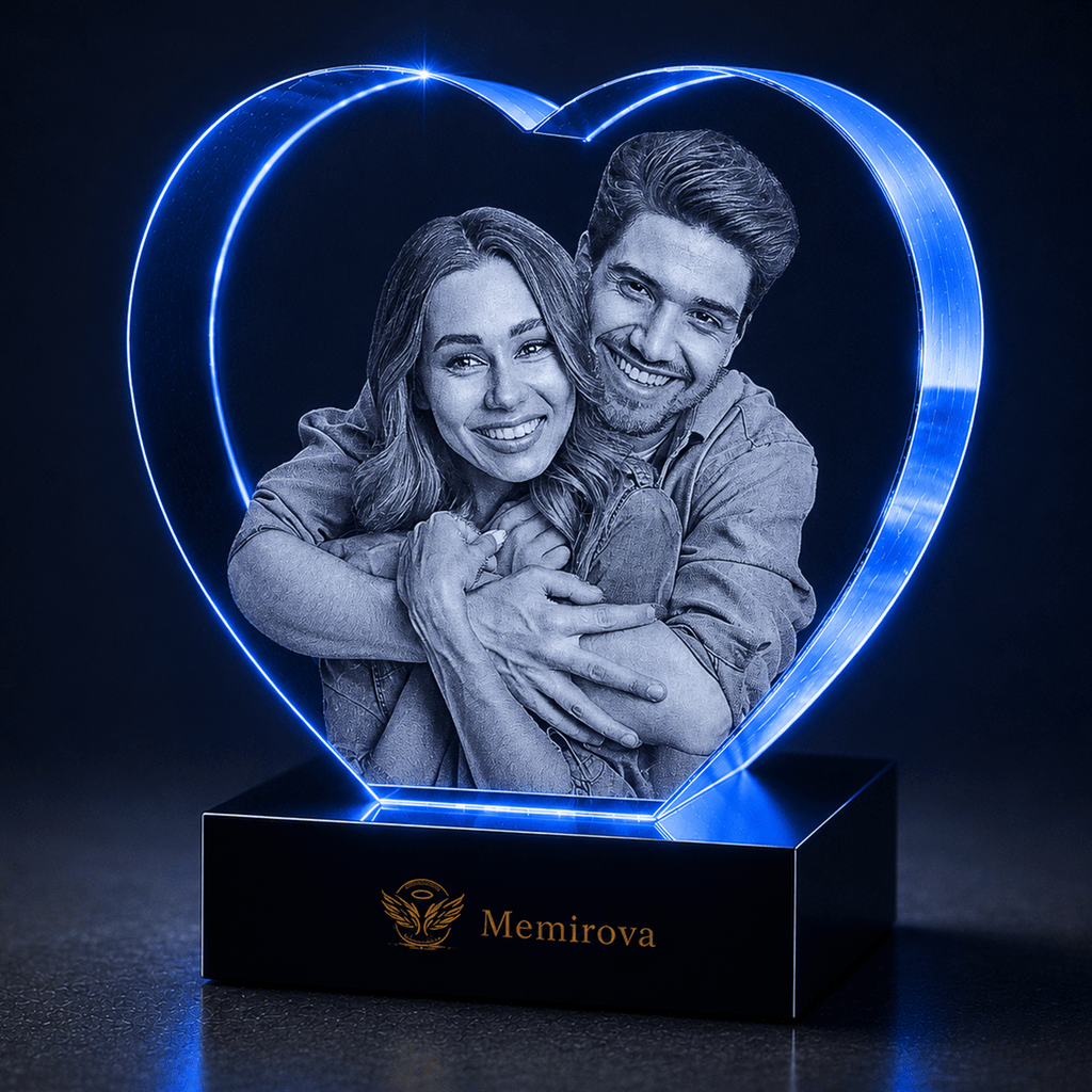 Memirova blue-lit smooth heart Valentine crystal with embracing couple
